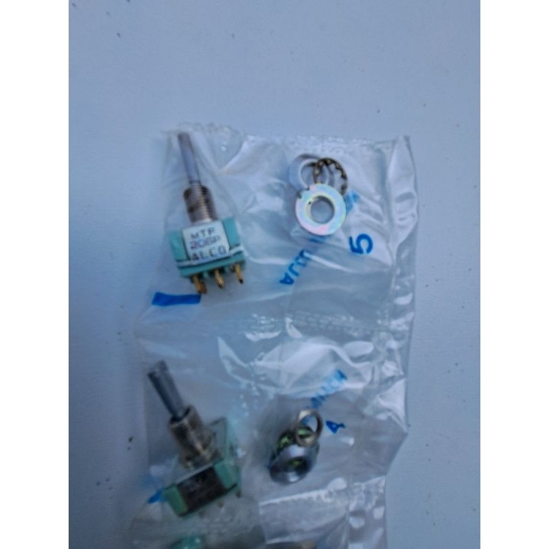 Alco Miniature Toggle Switch MTF 206P, DPDT, 3 positiion ON-OFF-ON