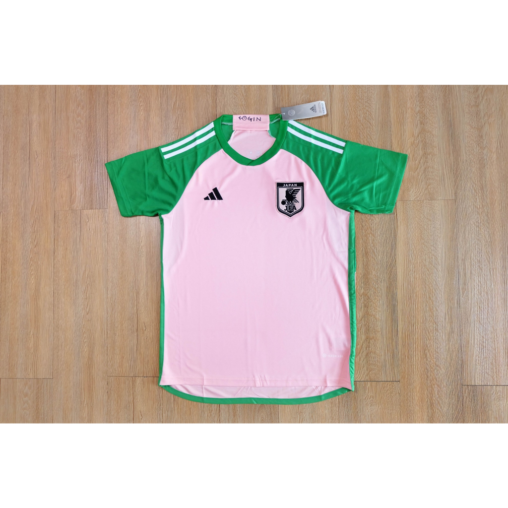 bluu พร้อมส่งจากไทย เสื้อบอล ญี่ปุ่น สีชมพู ปี 2022 เกรดแฟนบอล Japan Pink Jersey 2022 เกรดดีที่สุด(Top AAA)