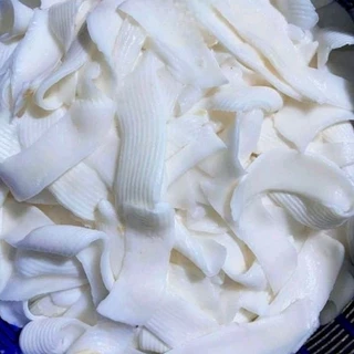 เนื้อมะพร้าวน้ำหอม ขูดริ้ว ชั้นครึ่ง-1.7 ชั้น 1 kg.