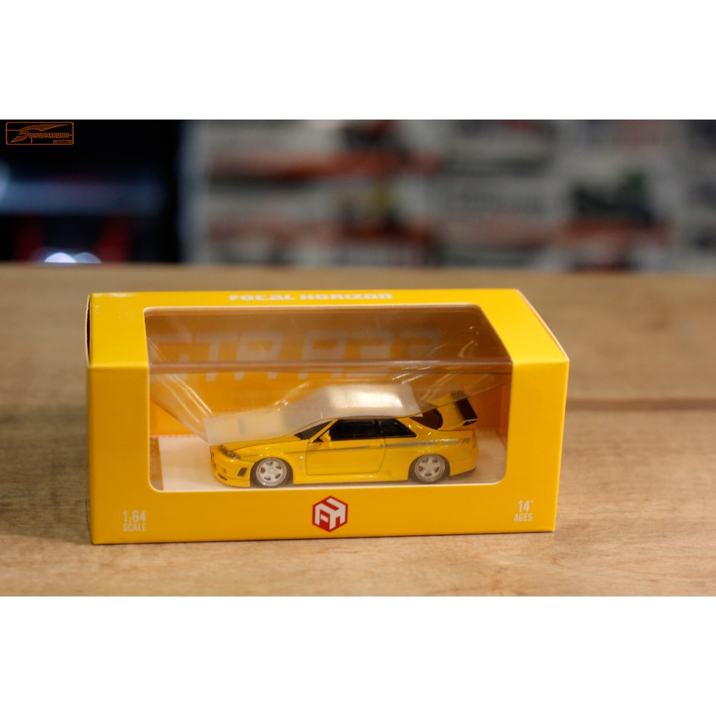 FOCAL HORIZON 1/64 Nismo GT-R 400R (R33) Yellow