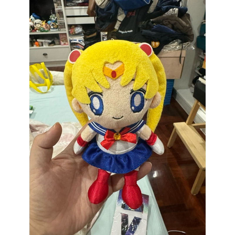 Official Bandai 20th Anniversary Sailor Moon Plush Doll l ตุ๊กตา เซเลอร์มูน บันไดป้ายกระดาษ สติกเกอร
