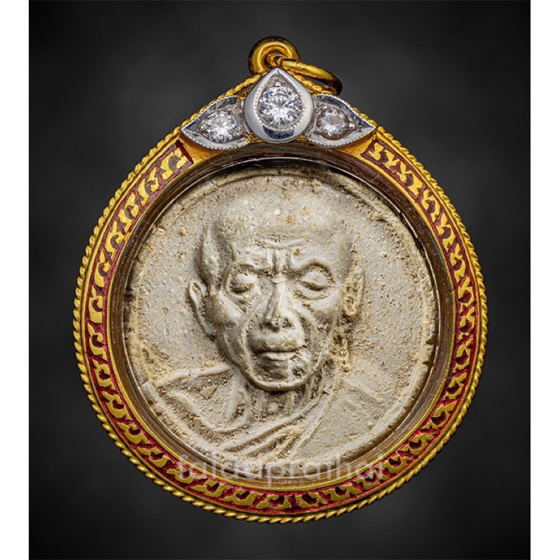 พระผงจันทร์ลอย หลวงปู่ทิม วัดละหารไร่ ปี 2518 (ออกวัดบ่อวิน)