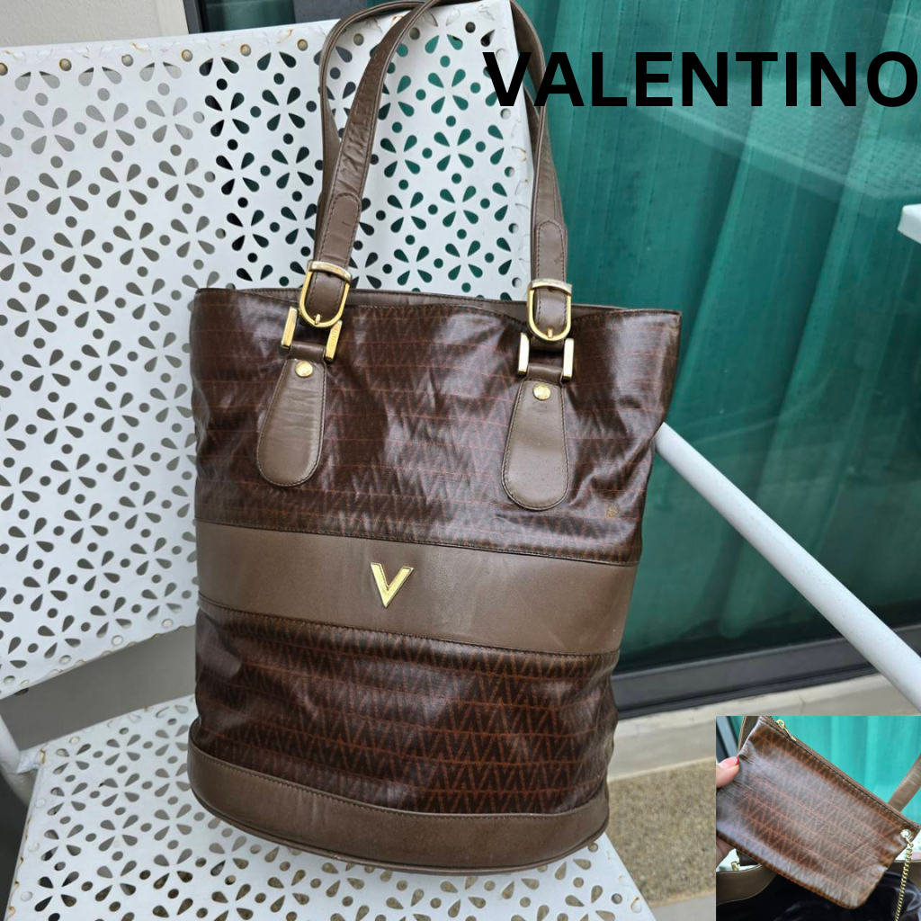 Valentino Bucket กระเป๋าวาเลนติโน่ถังมือสองของแท้ มาพร้อมใบลูกสภาพพร้อมใช้