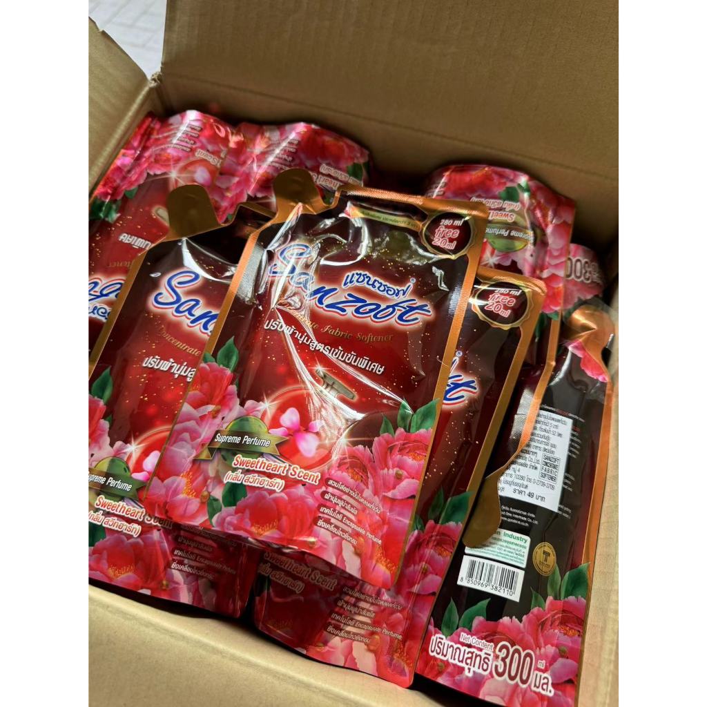 SANZOFT ( แซนซอฟ ) น้ำยาปรับผ้านุ่ม สูตรเข้มข้นพิเศษ 300 มล.