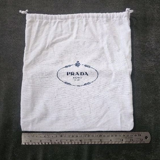PRADA used good condition Dust Bag 11" ผ้าสำลี