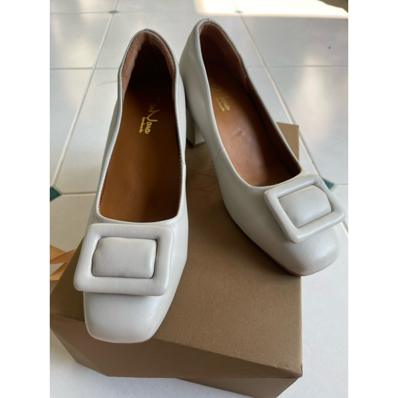 [สินค้าพร้อมส่งจากไทย] รองเท้าหนังแกะมือสอง สำหรับสาวเท้าเล็ก