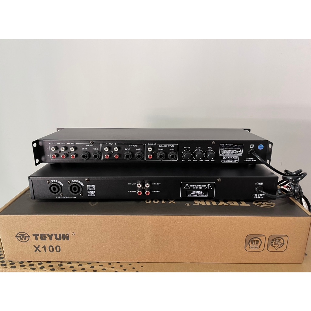 ชุคเพาเวอร์แอมป์+ปรีแอมป์ เพาเวอร์แอมป์รุ่นX-100กำลังขับ300วัตต์RMS ปรีแอมป์คาราโอเกะไฟLED มี mp3 USB รุ่นK-95BT
