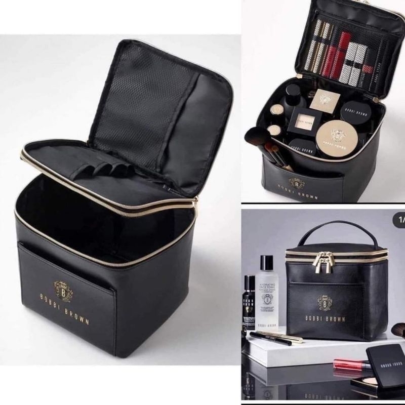𝙉𝙚𝙬!! พรีเมี่ยม 𝗕𝗼𝗯𝗯𝗶 𝗕𝗿𝗼𝘄𝗻 กระเป๋า​ใส่​เครื่อง​สํา​อา​ง​ 𝐱 𝐊𝐚𝐢 𝐄𝐗𝐎 กระเป๋าวัสดุทำมาจากหนังเทียมสีดำ