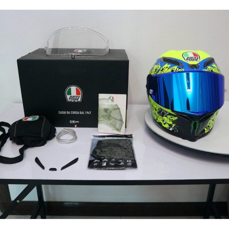 มือ1 สีน้ำเงิน หมวกกันน็อคเต็มใบ ร้าน8m racing 8m online สำหรับขับรถบิ๊กไบค์สไตล์สปอร์ต ใส่ได้ทั้งหญ