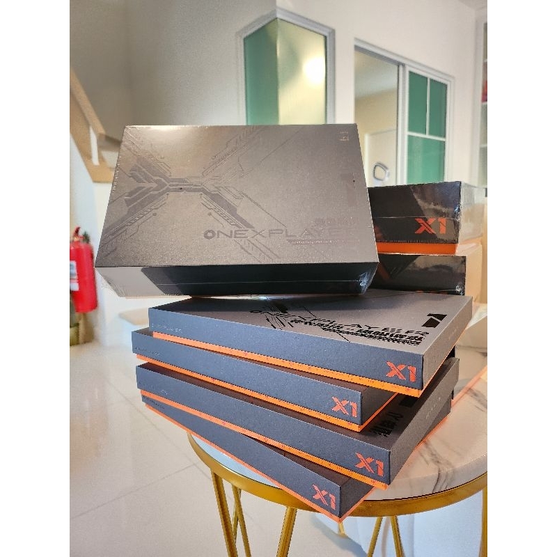 Onexplayer X1 / X1 Pro 120Hz Amd HX370 มาแล้ว เครื่องเล่นเกมพกพา notebook gaming