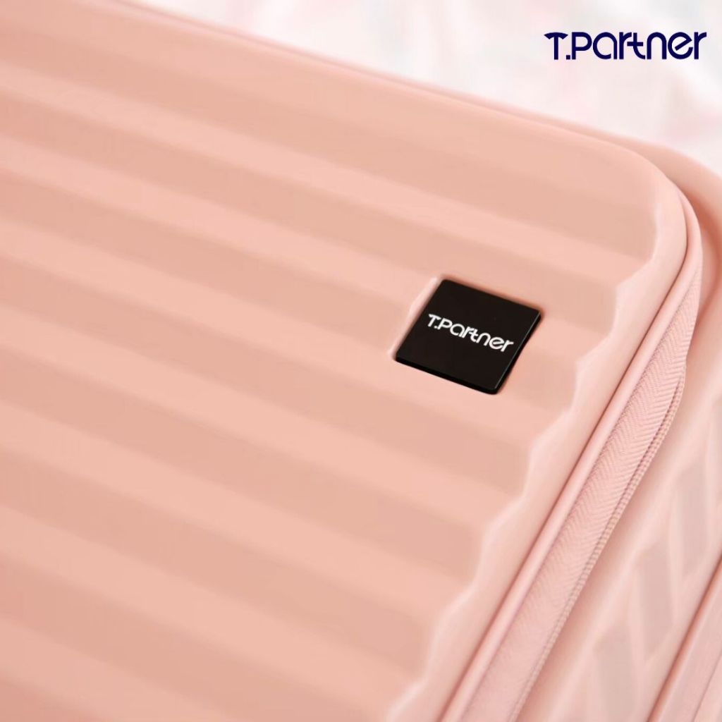 [รับประกัน3ปี ] Tpartner กระเป๋าเดินทางล้อลาก รุ่น Pro Series เฟรมซิปฝาเปิดหน้า ซิปขยายข้าง วัสดุPC100% ล้อ Hinomoto แท้