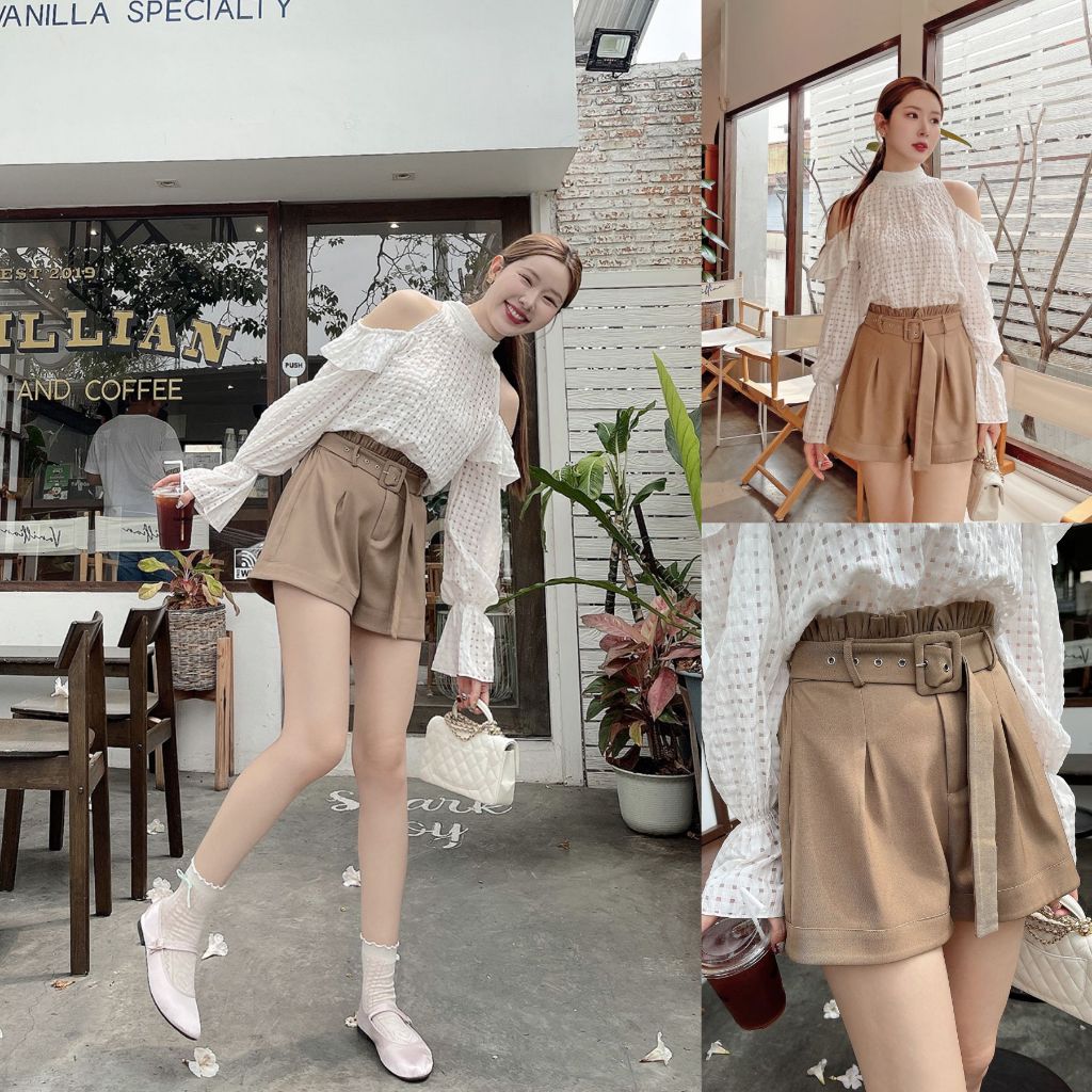 SLYQ SAFARI RUFFLE WAIST SHORTS กางเกงขาสั้นเอวระบายสีน้ำตาล