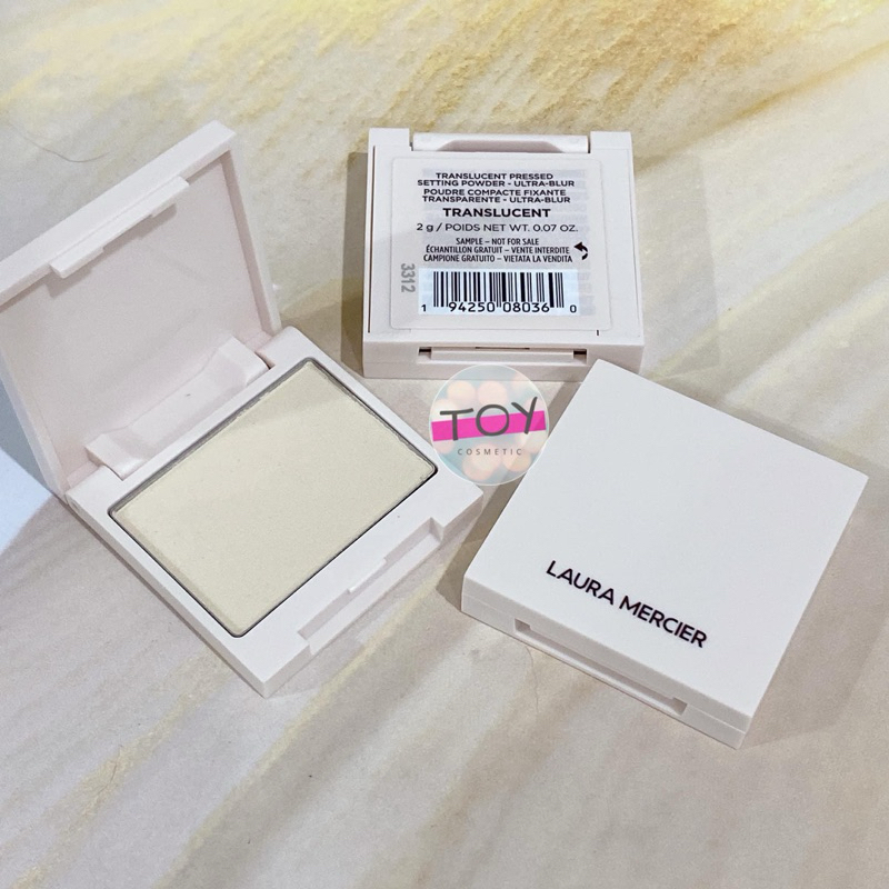 แป้งขนาดทดลอง Laura Mercier Translucent Pressed Setting Powder Ultra-Blur 2 g.