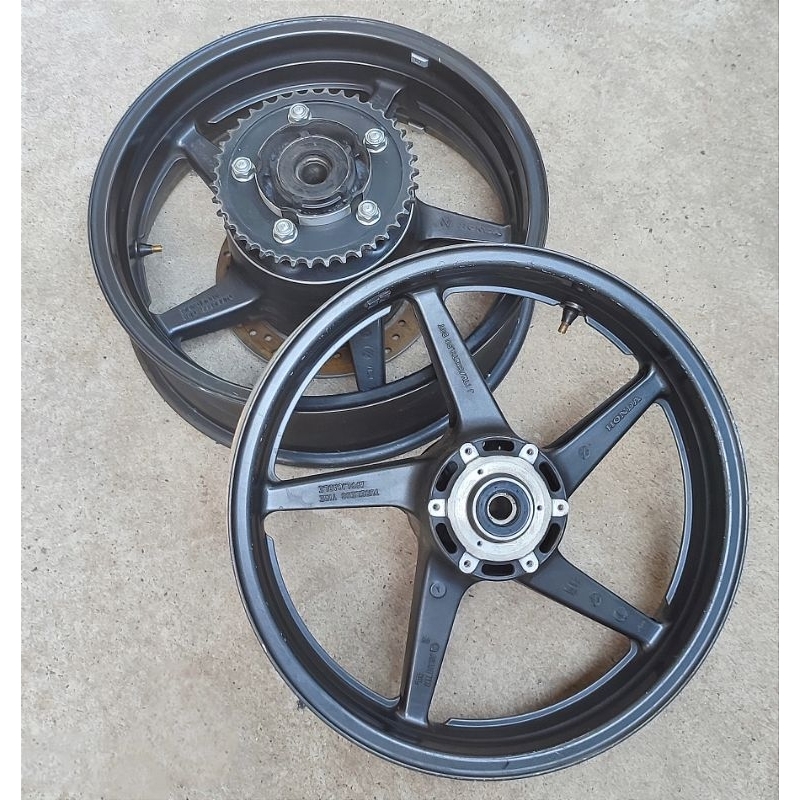 ล้อแม็ก ขอบ 17 ใส่ CB 1300 แท้ญี่ปุ่น พร้อมจาน สเตอร์