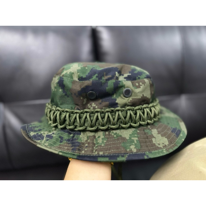 หมวกทหารปีกสั้นถักเชือกพาราคอร์ดลายทหารเรือ อาร์มครุฑติดหน้าหมวก ราคา ถูกที่สุด ดีลบีเคเค แกลเลอรีภาพที่ 3
