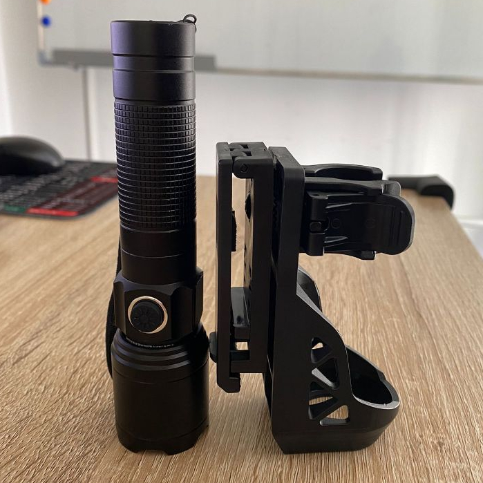 ไฟฉายแรงสูงLED ไฟฉายพร้อมซอง ไฟฉายซูม 5โหมด  สว่างมาก แข็งแรง ทนทาน ชาร์จไฟ มี 5 รุ่น - รูปที่ 3