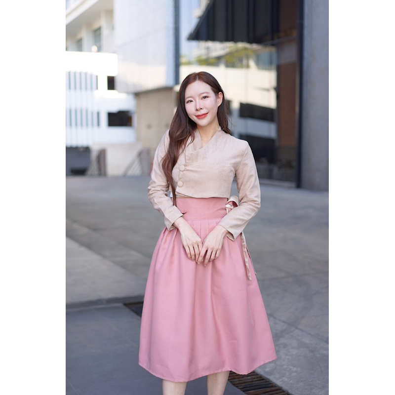 ชุดเซทฮันบกประยุกต์ (Velvet Crop&amp;Hanbok Skirt) Modern Hanbok by Boraunnii