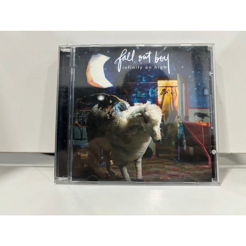 1 CD MUSIC  ซีดีเพลงสากล  FALL OUT BOY INFINITY ON HIGH     (C14J34)