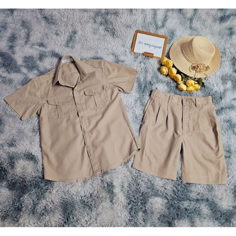 ส่งต่อชุดลูกเสืองานใหม่ ชุดกากี ชุดนักเรียน ชุดเนตนารี เสื้อผ้ามือสอง งานป้าย งานป้ายมือสอง เซ็ตเสื้