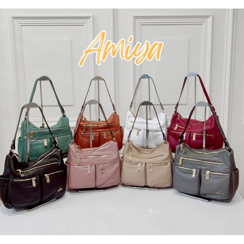 กระเป๋าสะพายข้าง Amiya&LaLaRose #รหัส994 2ซิบ มีหลายช่องใชส่ของ งานสวยมาก จุของได้เยอะ สะพายสวยๆเก๋ๆ