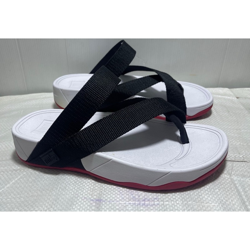 รองเท้าเเตะ fitflop สลิงรุ่นใหม่ สวย ใส่ได้ทั้ง หญิงและชายไซร้ 36----44