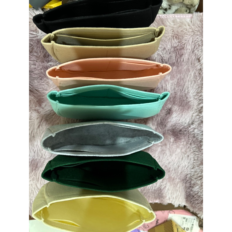 ซับจัดระเบียบกระเป๋า กระเป๋าจัดระเบียบ CARLYN SOFT M/L