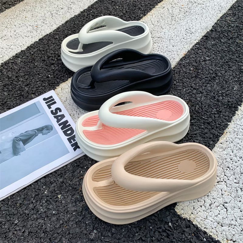 รองเท้าแตะหูคีบ รองเท้าหูหนีบ พื้นหนาน้ำหนักเบา ราคาพิเศษ พร้อมส่ง YE-813