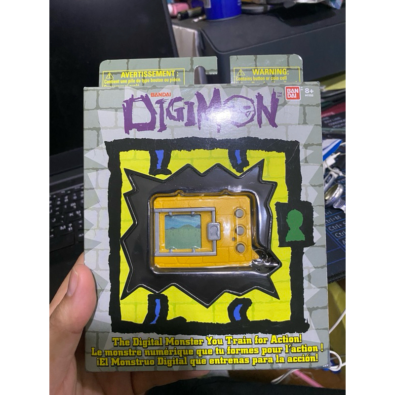 Digimon digivice Vpet20th สีเหลืองมือ2 ปลดไข่10ใบ