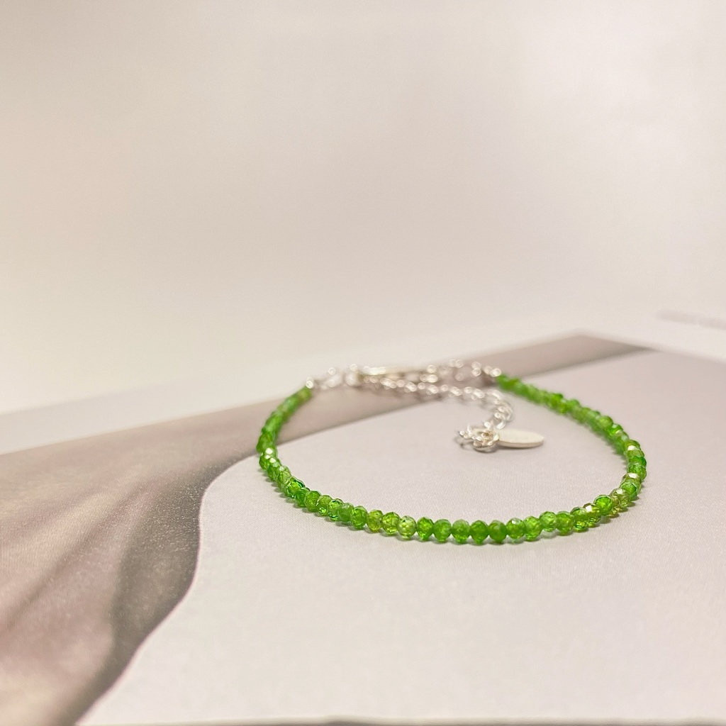SERENA✨ สร้อยข้อมือหินแท้ โครมไดออปไซด์ (Chrome Diopside) 2mm with Silver 925