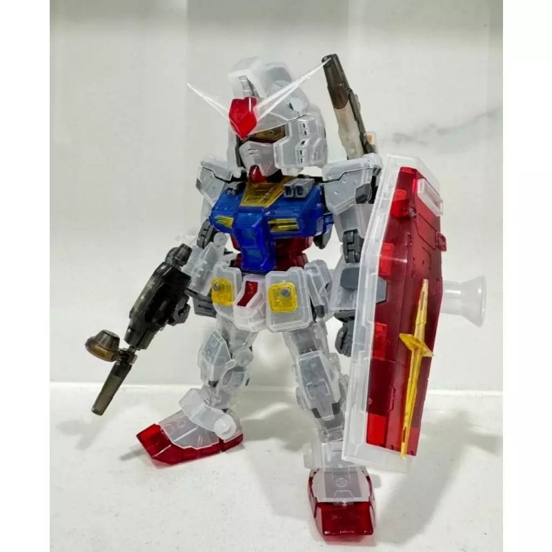 Suntoys : SDMG RX-78-2 Gundam Clear Color Ver.