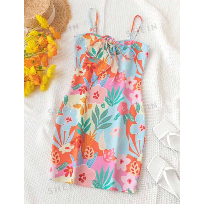 ส่งต่อ SHEIN WYWH เดรสลำลอง เข้ารูป พิมพ์ลายดอกไม้ ผูกคอหรือผูกอกก็ได้ ใส่แล้วผอมเพรียว ไซส์S ไม่เคย