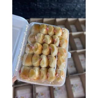 ขนมปังแลบลิ้นครูต้อยเบเกอรี่ 50ชิ้น (บรรจุกล่องโฟม)