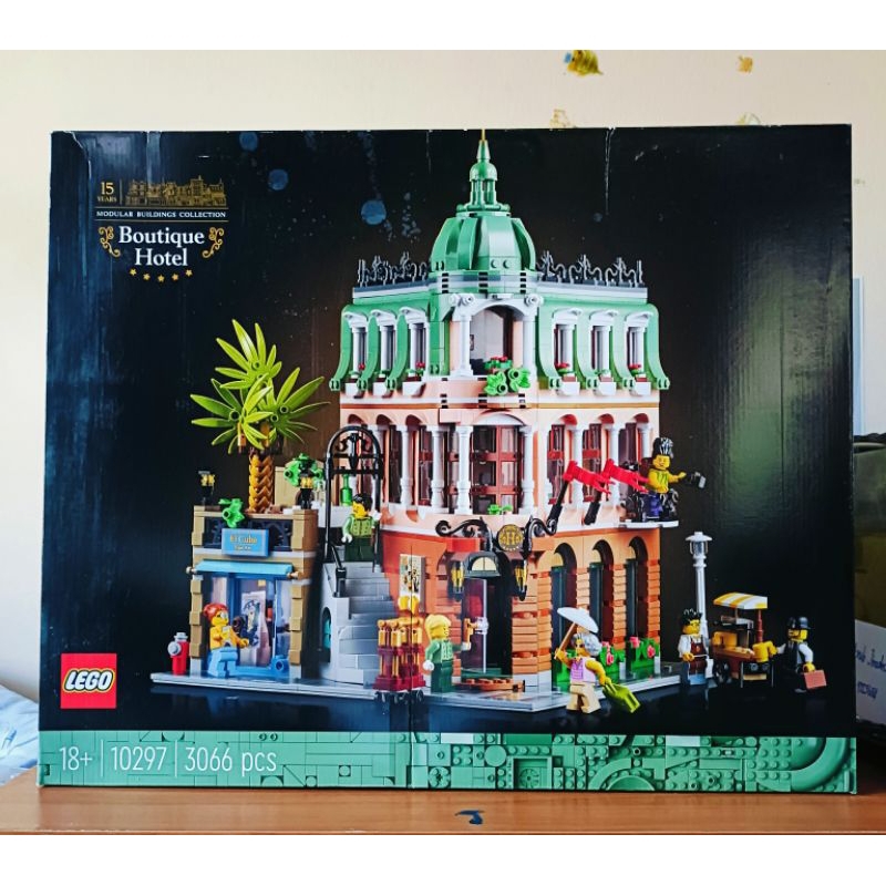 LEGO BOUTIQUE HOTEL 10297 3066pcs