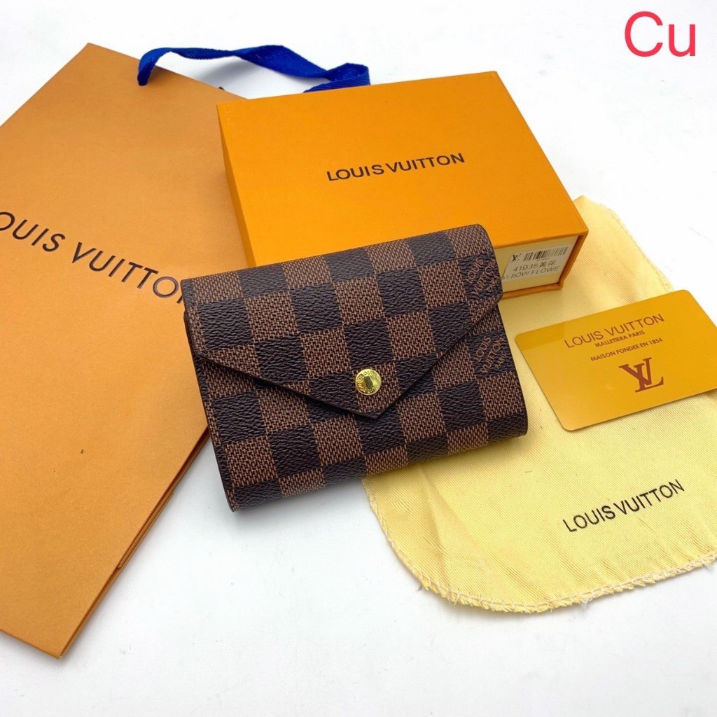 New ‼️ กระเป๋าสตางค์หลุยขายดี งานดีที่สุด[พร้อมส่ง]!! ใบสั้น3พับงานสวยหนังดีมากรับประกัน100% #