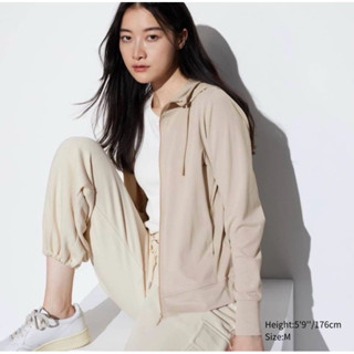 เสื้อกันยูวี Uniqlo AIRism UV Protection สีครีม