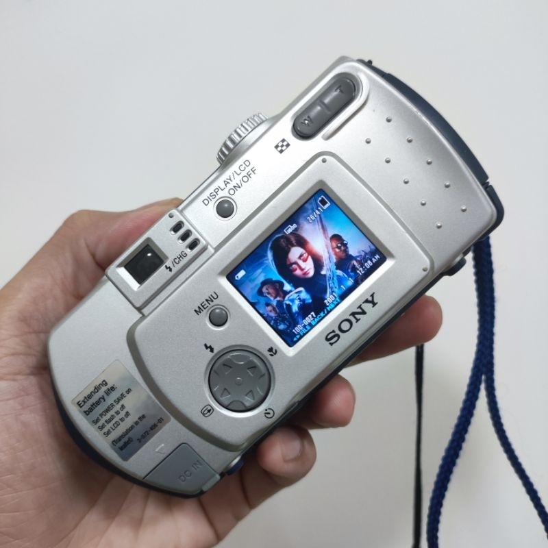 กล้องถ่ายรูปดิจิตอล Sony Cyber-Shot DSC P50