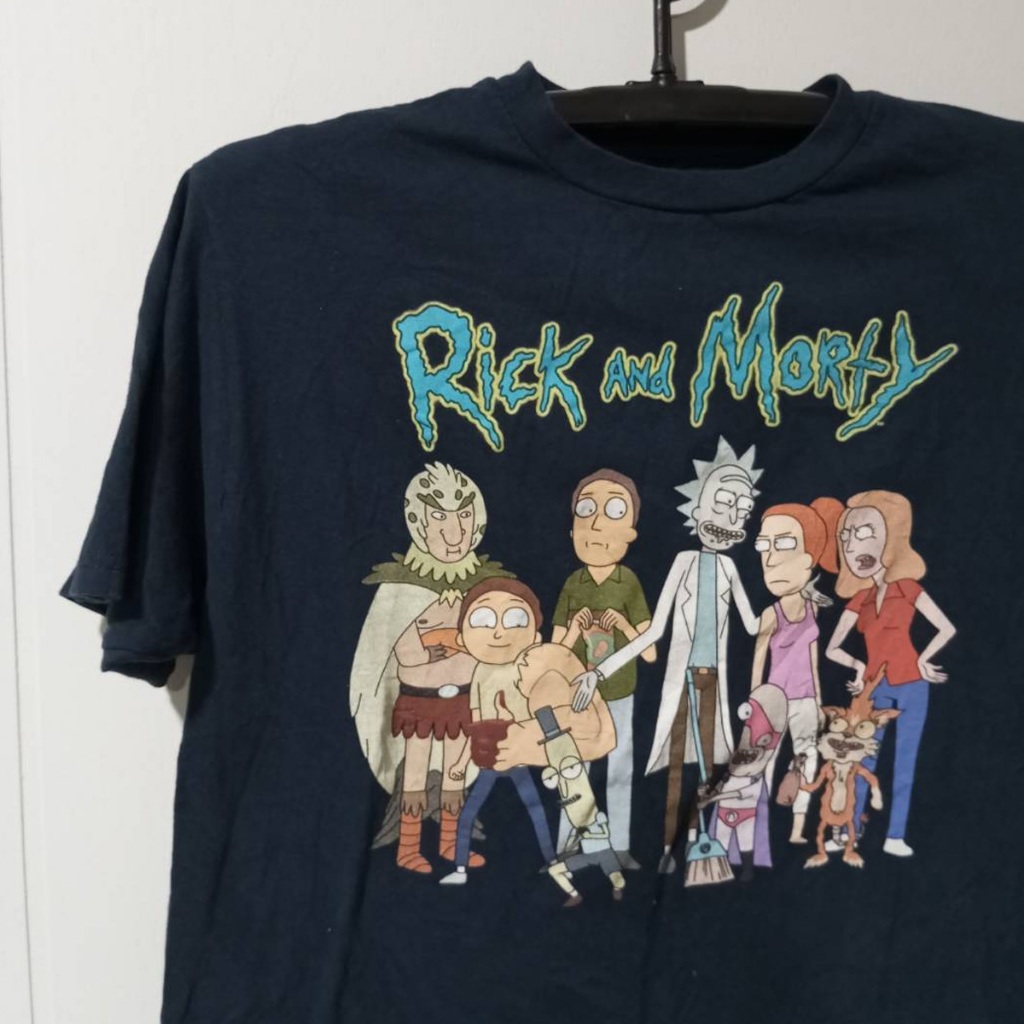 HIA PHI VINTAGE (Size M) เสื้อยืดการ์ตูน Rick And Morty ริค แอนด์ มอร์ตี้ มือสอง