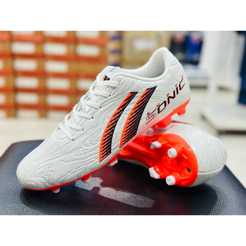 รองเท้าฟุตบอลPan รุ่น SUPER Sonic  รองท็อป