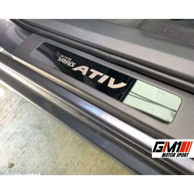 กันรอยชายบันได Yaris Ativ Allnew ปี2022-ปัจจุบัน ดำด้าน เคฟล่า สแตนเลส ativsmart ativgrsport ativpre