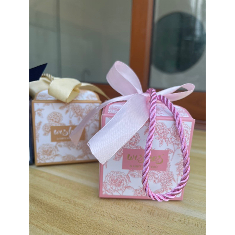 ผ้าขนหนูใส่ในกล่องสวยๆ ชิ้นละ 12 บาท