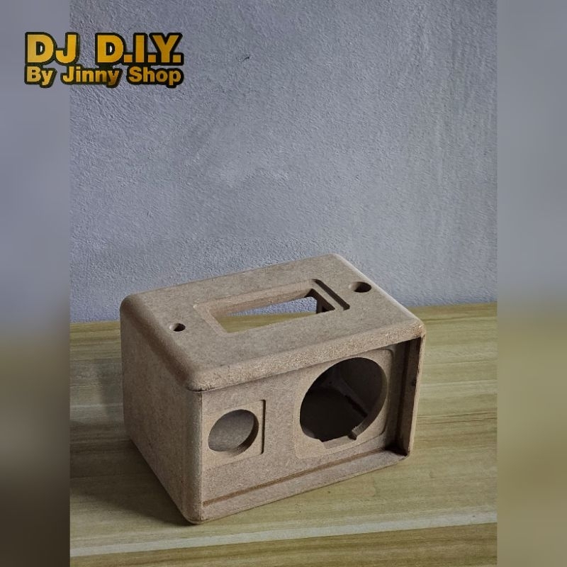 ตู้เปล่า 3นิ้ว1ดอก แหลม1ดอก พาสชีฟหลัง3นิ้ว