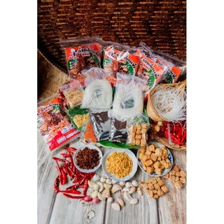 ก๋วยเตี๋ยวแห้ง สำเร็จรูป แม่จ๋า ซองใหญ่ เครื่องเยอะ ซอสก๋วยเตี๋ยวแห้ง สูตรเด็ด
