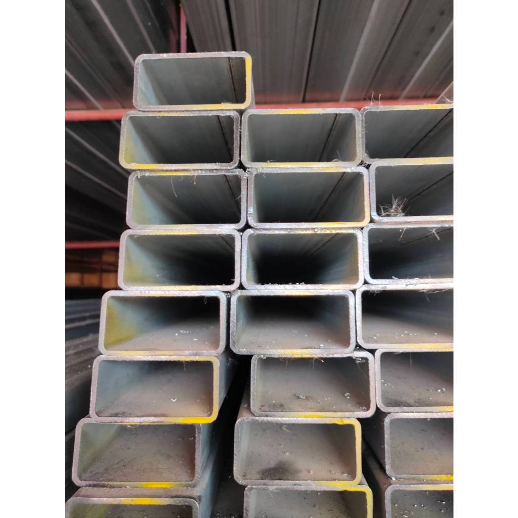 เหล็กกล่องกัลวาไนซ์ 3x1.5 นิ้ว แบ่งขาย 1 เมตร เหล็กกันสนิม เหล็กกล่องไม้ขีด