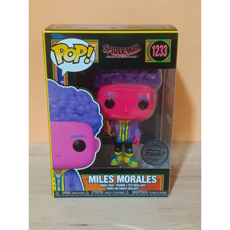 Funko Pop! : Spider-Man Across The Spiderverse - Miles Morales Blacklight