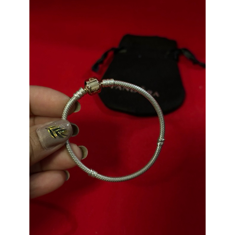 pandora กำไลข้อมือแพนโดร่า