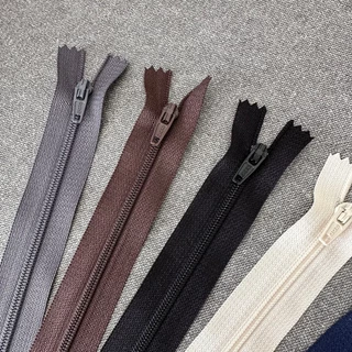 ซิปไนล่อน ซิปล็อคอัตโนมัติ ซิกางเกง ขนาด5นิ้ว,6นิ้ว,7นิ้ว,โรงงานขายเอง มีราคาปลีก-ส่ง