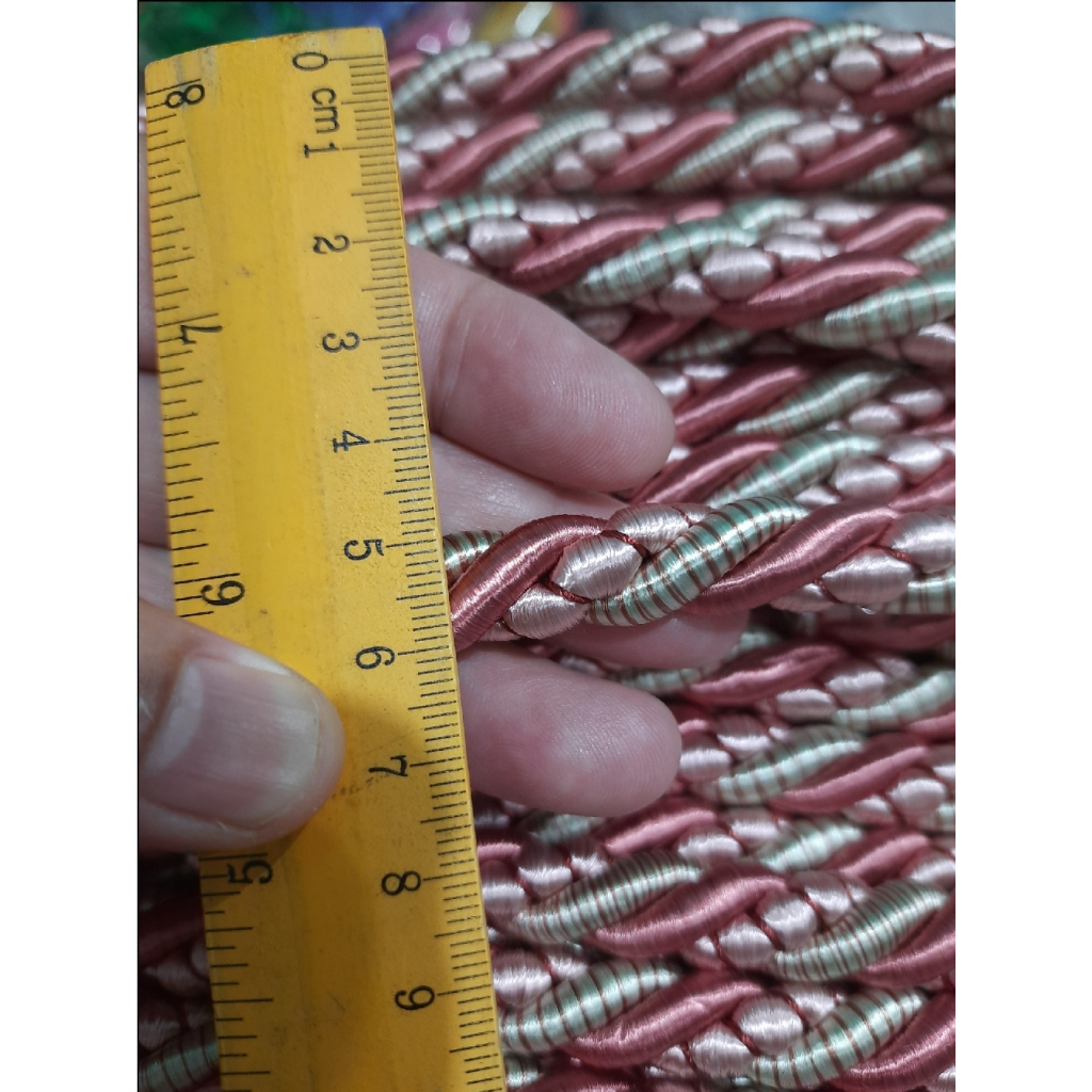 เชือกเกลียวลวดลาย สี