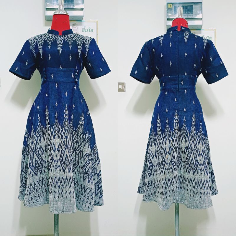 ห้องเสื้อ Sitra เดรสสั้นผ้าฝ้ายมัดหมี่ทอลาย