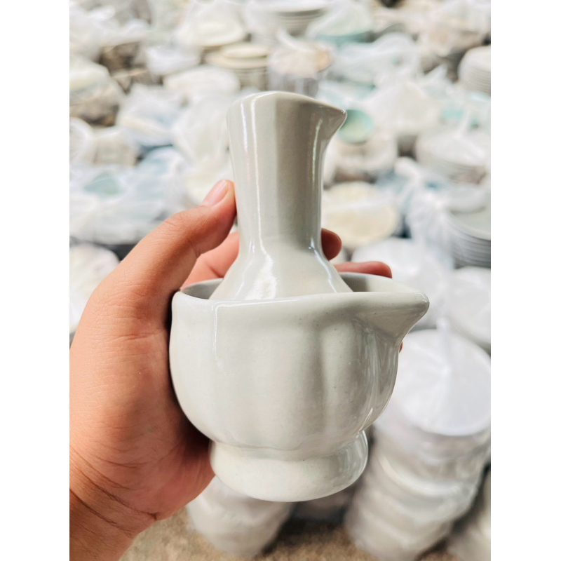 ที่กรวดน้ำเซรามิค ขวดกรวดน้ำ สีขาว ครบชุด