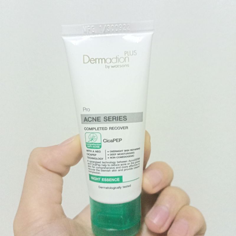 Demaction plus แอคเน่ ซีรีย์ เอสเซนส์ สำหรับบำรุงผิวหน้ากลางคืนเนื้อบางเบาปราศจากออยและซิลิโคนไม่ทำให้รูขุมขนอุดตัน